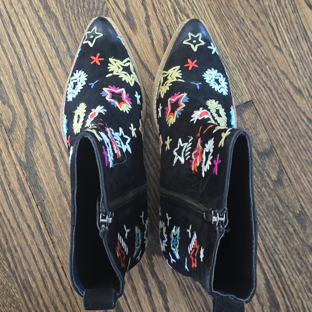NEW FP Black Suede Celestial Star boho Embroidered Western Festival Ankle Boot - Picture 11 of 12